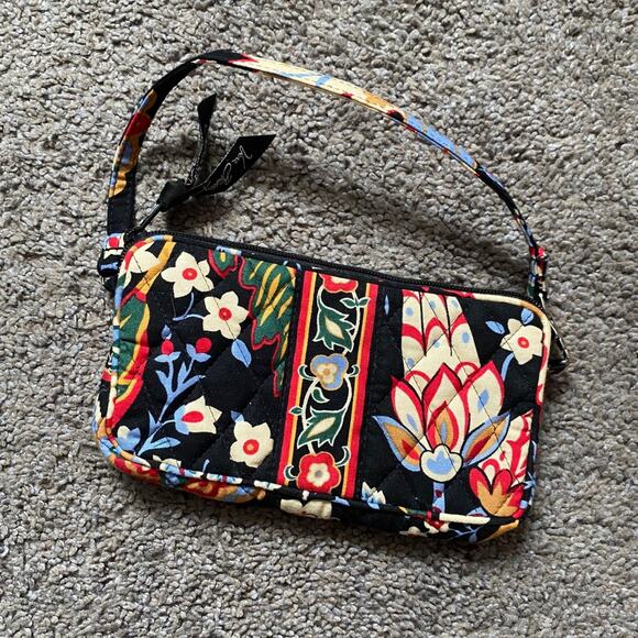 Vera Bradley Floral Purse with matching clutch - Picture 6 of 9